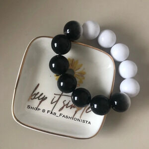 Ombre large beaded stretch bracelet